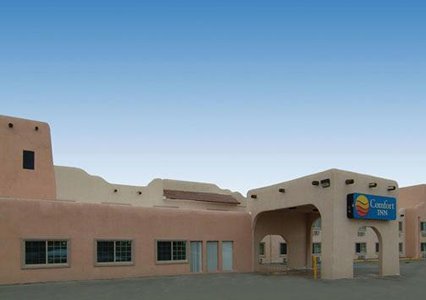 Comfort Inn Gallup 01.[1]